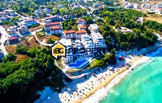 Парцел във Варна, Бяла