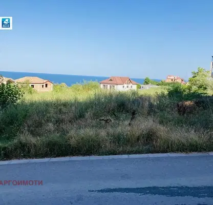 Снимка 2 — Парцел във Варна, Бяла
