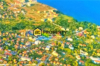 Парцел във Варна, Бяла