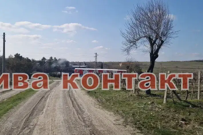 Парцел във Варна, Бяла
