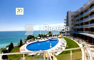 Парцел във Варна, Бяла