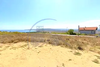 Парцел във Варна, Бяла
