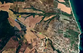 Парцел във Варна, Бяла