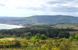 Парцел във Варна, Бяла