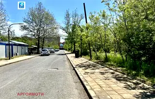 Парцел във Варна, Бяла