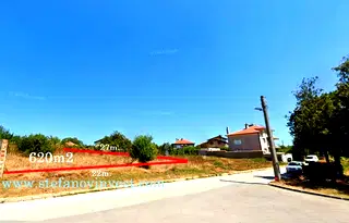 Парцел във Варна, Бяла