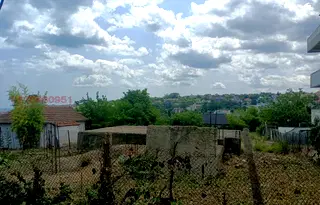 Парцел във Варна, Бяла