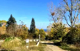 Парцел във Варна, Бяла