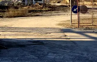 Парцел във Варна, Девня