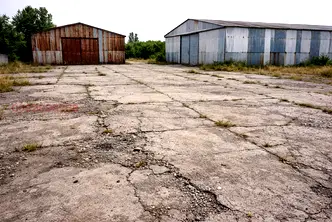 Парцел във Варна, Девня