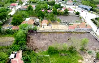 Парцел във Варна, Девня