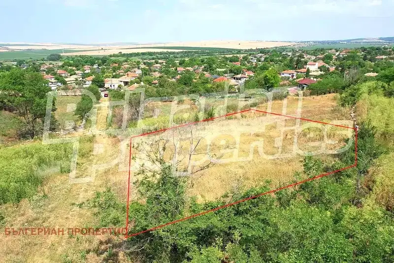 Парцел във Варна, с. Чернево