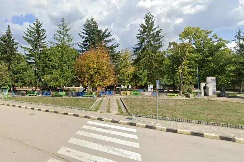 Парцел във Варна, с. Чернево