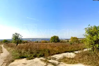 Парцел във Варна, с. Добрина