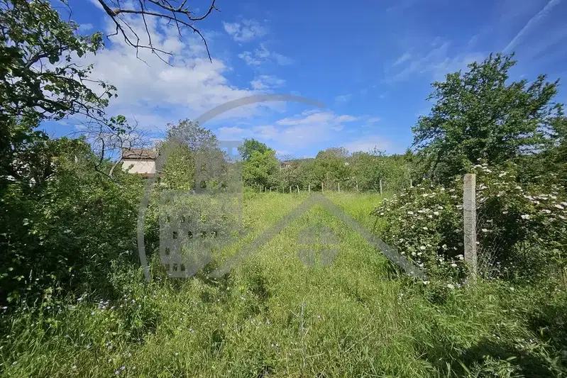 Парцел във Варна, с. Доброглед