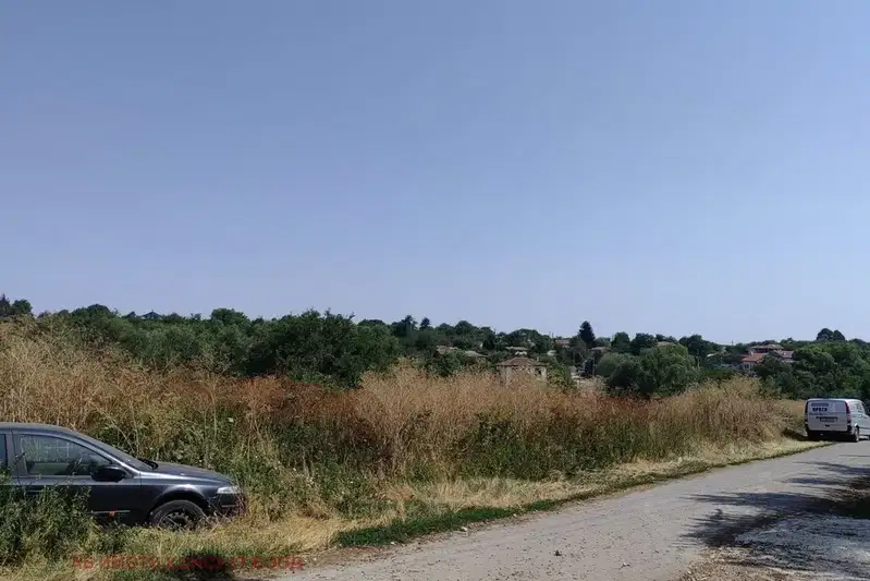 Парцел във Варна, с. Изгрев