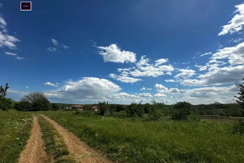 Парцел във Варна, с. Николаевка