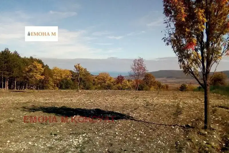 Парцел във Варна, с. Осеново