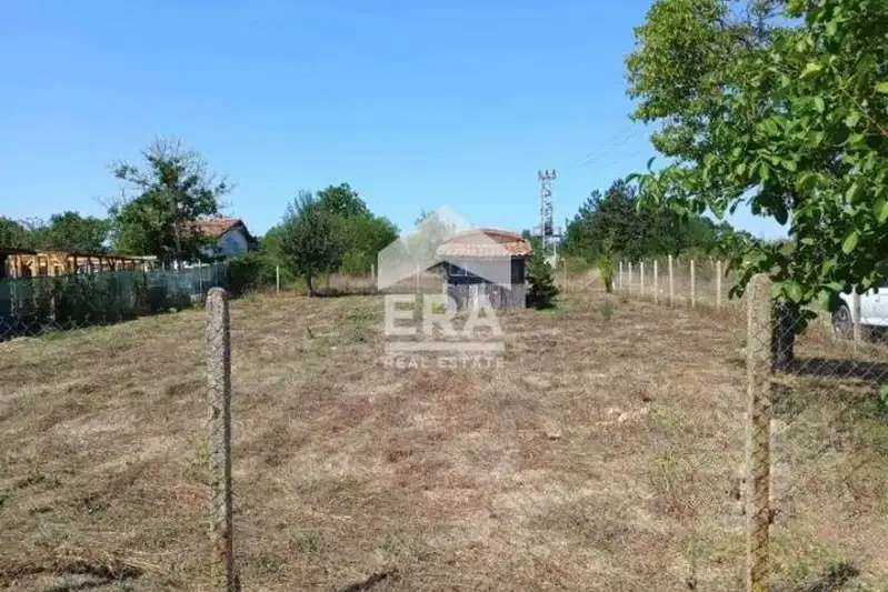 Парцел във Варна, с. Осеново