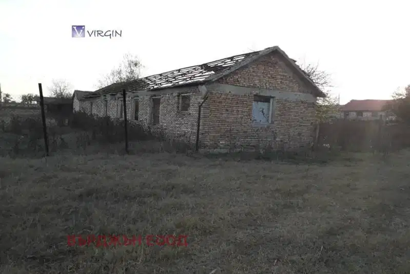 Парцел във Варна, с. Падина
