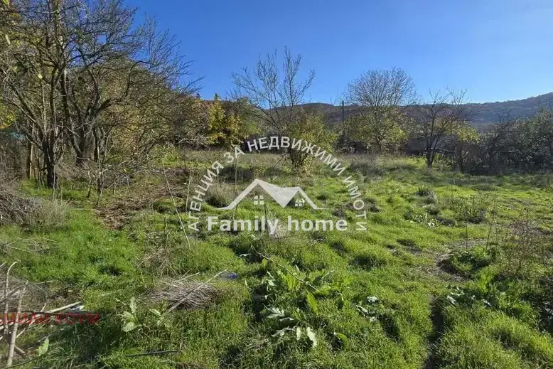 Plot in Oblast Varna, Petrov Dol