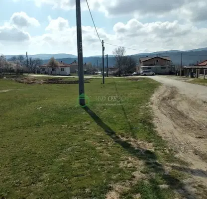 Снимка 2 — Парцел във Варна, с. Попович