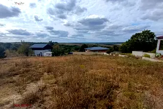 Парцел във Варна, с. Приселци
