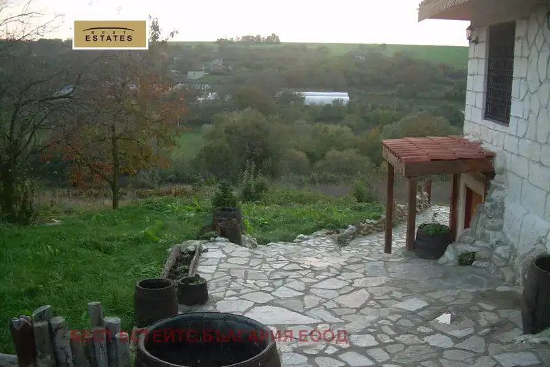 Парцел във Варна, с. Водица