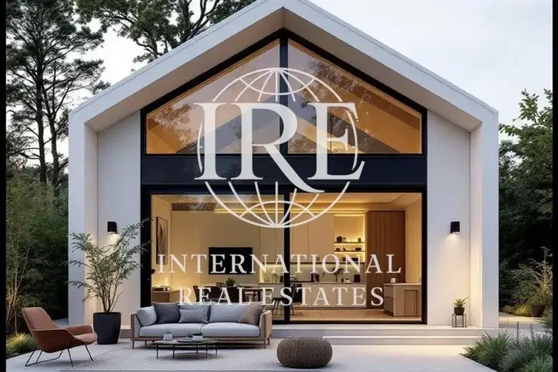 Парцел във Варна, с. Здравец