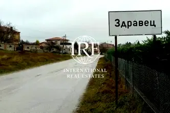 Парцел във Варна, с. Здравец