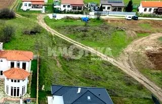 Парцел във Варна, с. Здравец