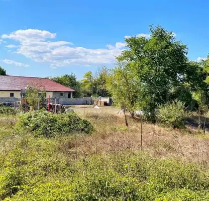 Снимка 3 — Парцел във Варна, с. Зорница