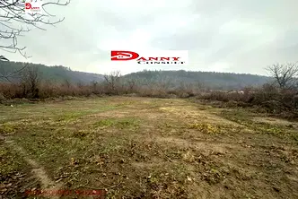 Парцел във Велико Търново, Дебелец