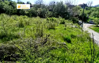 Парцел във Велико Търново, Дебелец