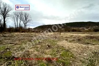Парцел във Велико Търново, Дебелец