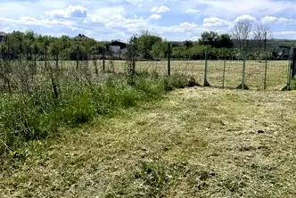 Парцел във Велико Търново, Дебелец