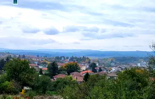 Парцел във Велико Търново, Дебелец