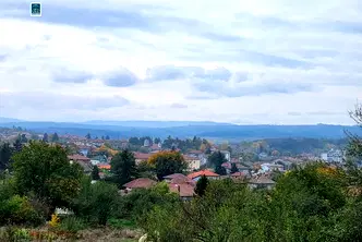 Парцел във Велико Търново, Дебелец