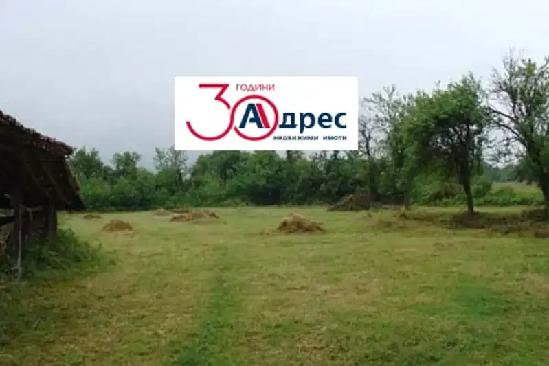 Plot in Oblast Veliko Tyrnovo, Elena