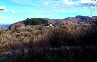 Парцел във Велико Търново, Елена