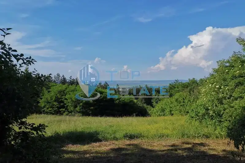 Парцел във Велико Търново, Горна Оряховица