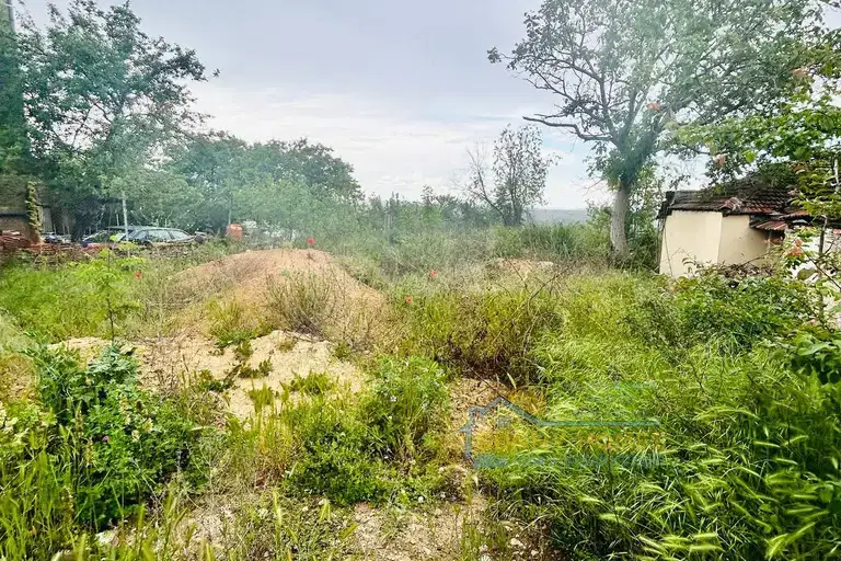 Plot in Oblast Veliko Tyrnovo, Gorna Oryahovica