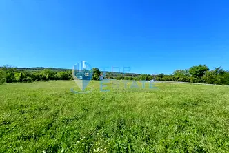 Парцел във Велико Търново, Горна Оряховица