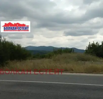 Photo 2 — Plot in Veliko Tyrnovo, Kilifarevo