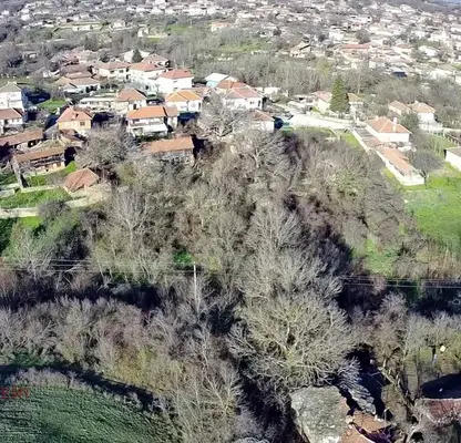 Photo 2 — Plot in Oblast Veliko Tyrnovo, Kilifarevo