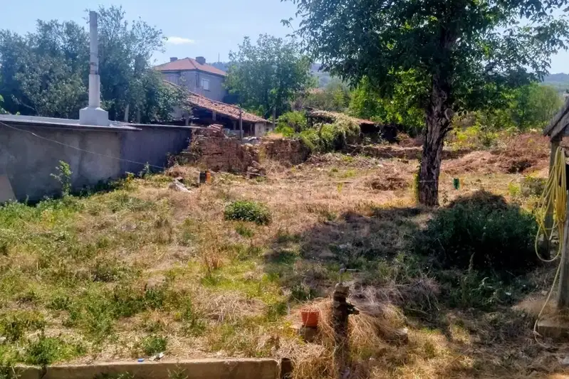 Парцел във Велико Търново, Лясковец