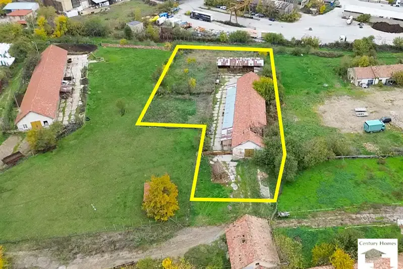 Парцел във Велико Търново, Лясковец