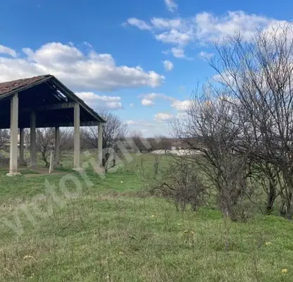 Снимка 3 — Парцел във Велико Търново, Лясковец