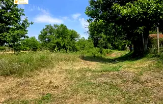 Парцел във Велико Търново, Стражица