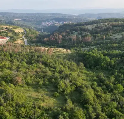 Photo 5 — Plot in Oblast Veliko Tyrnovo, Arbanasi